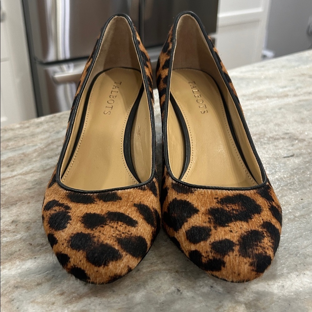 Talbots animal print heels size 7.5M Brown & Black - Picture 2 of 13